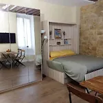 Impeccable & Typical Studio In The Marais