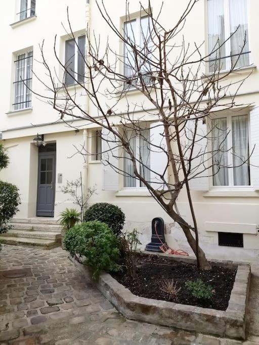 Appartement Impeccable & Typical In The Marais